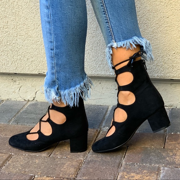 Mary Jane Gladiator Style Pump Kitten Heel Bootie - Picture 6 of 8